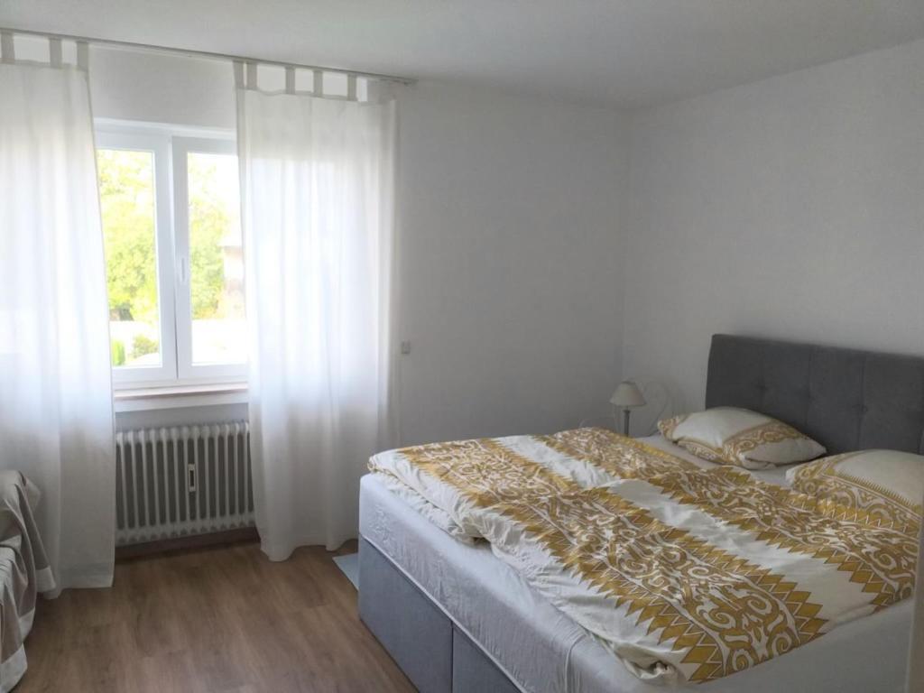 Appartamento Helle 4 Zkb Mit Balkon In Wittlich Esterno foto