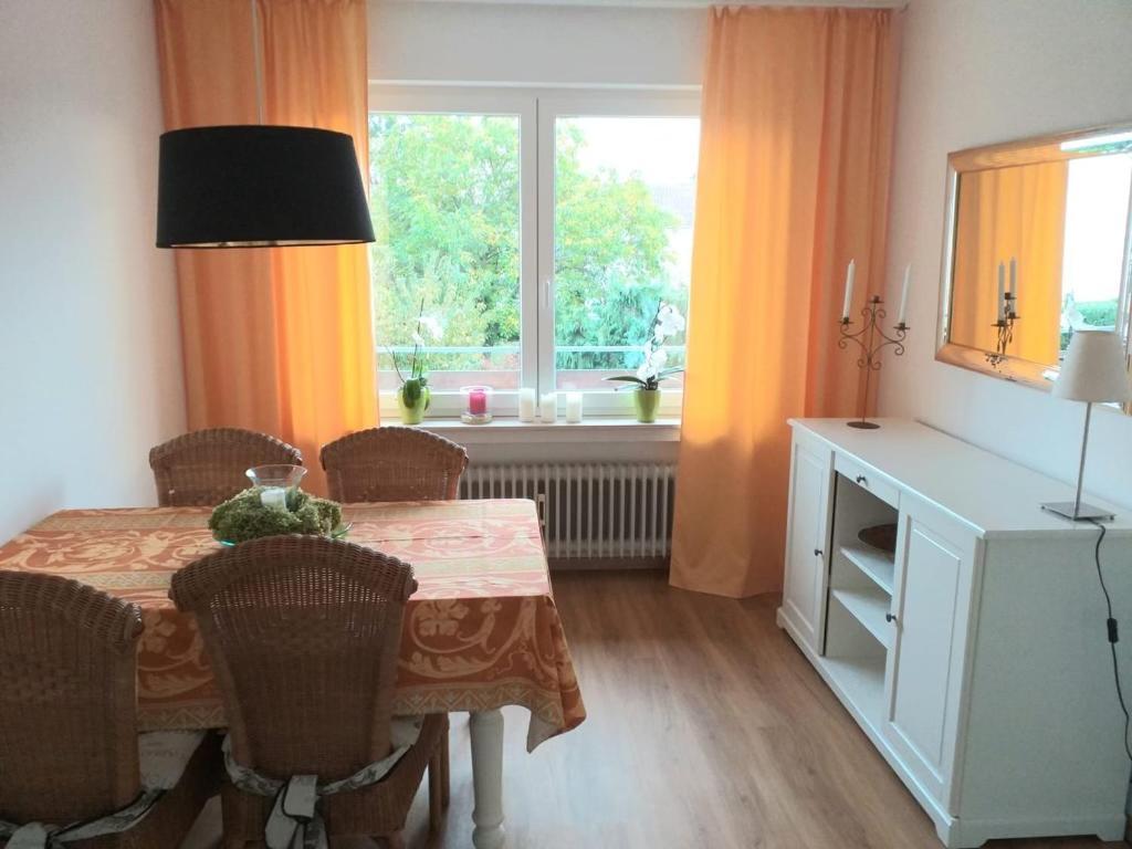 Appartamento Helle 4 Zkb Mit Balkon In Wittlich Esterno foto